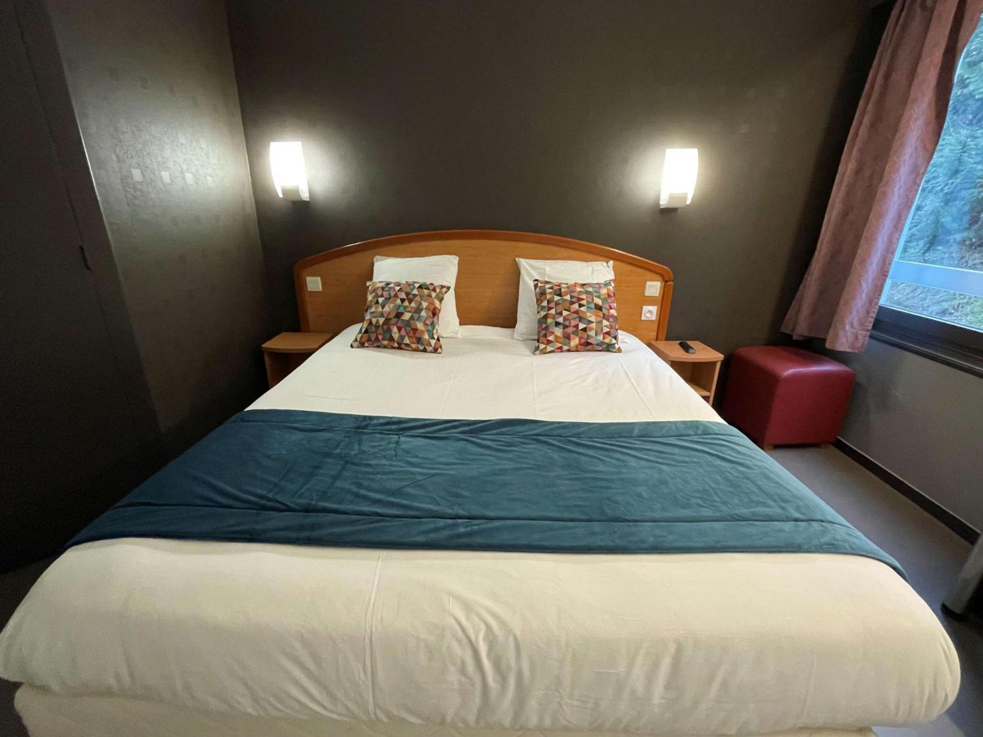 Brit Hotel Besancon L'Horloge Экстерьер фото