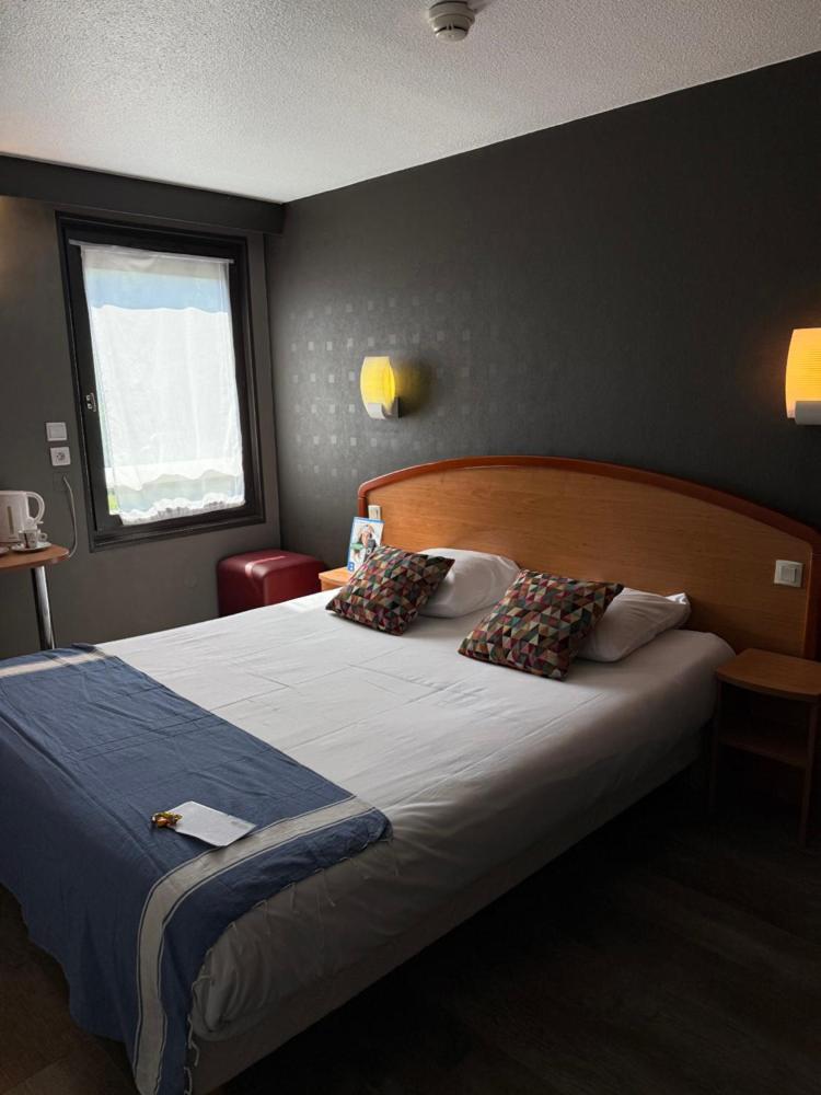 Brit Hotel Besancon L'Horloge Экстерьер фото