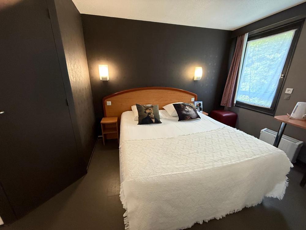Brit Hotel Besancon L'Horloge Экстерьер фото